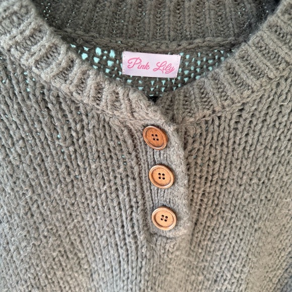 Cozy Brown Sweater - Picture 3 of 5